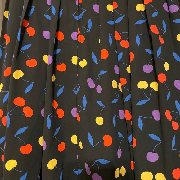 ModCloth Black Cherry Bomb Skirt - Picture 4 of 4